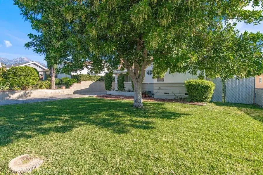 922 N 4th Avenue, Upland, CA 91786 - Image #3