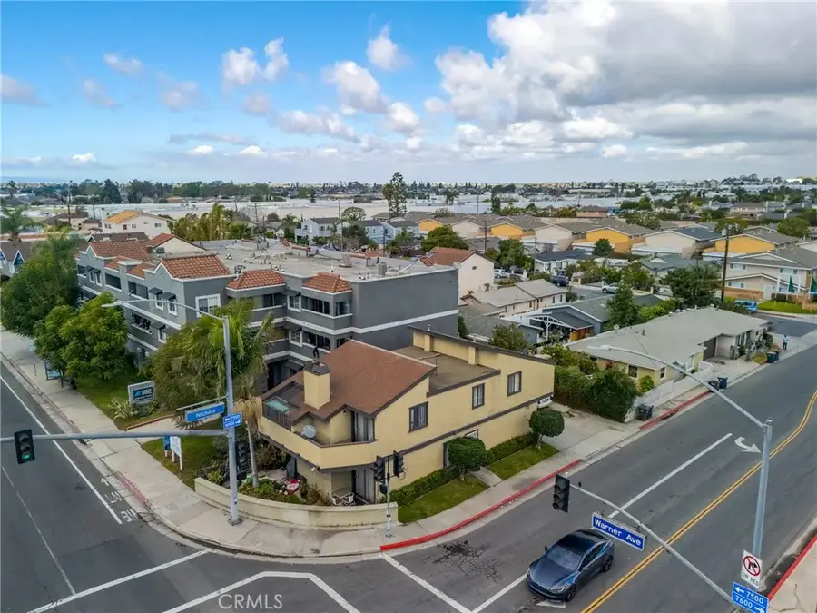 7611 Warner Avenue, Huntington Beach, CA 92647 - Image #3