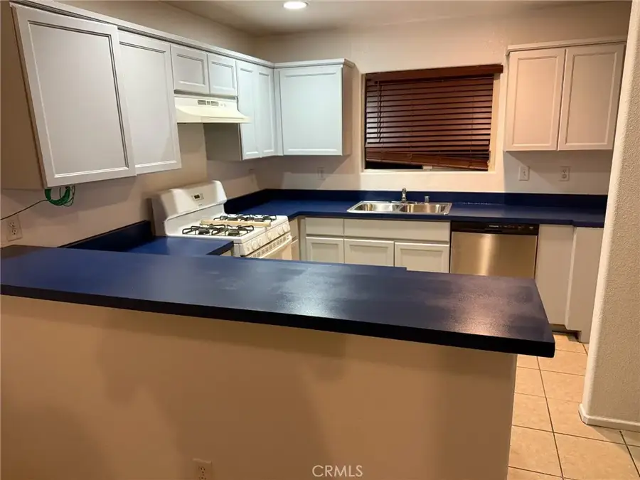 38708 Larkin, Palmdale, CA 93550 - Image #2