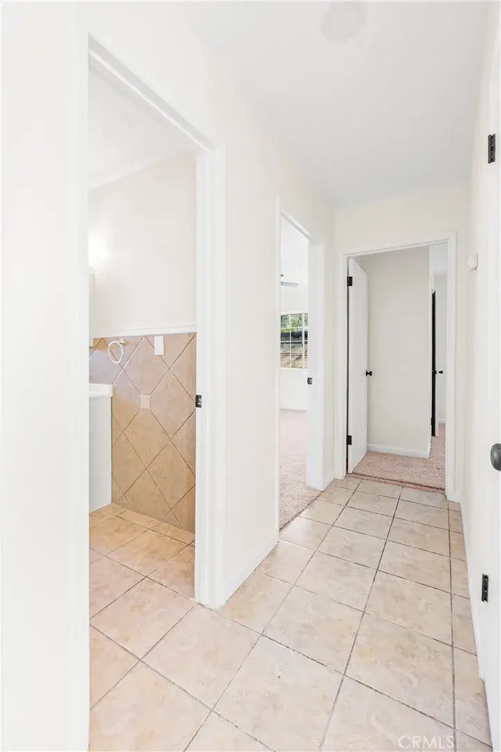 1347 E Avenue R3, Palmdale, CA 93550 - Image #3