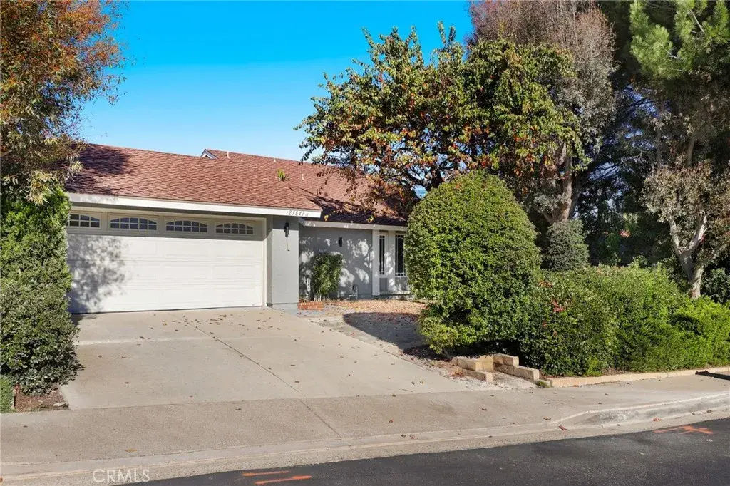 21841 Zuni, Lake Forest, CA 92630 - Image #1
