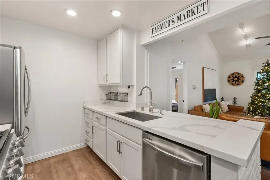 2323 Huntington Street #904, Huntington Beach, CA 92648 - Image #2