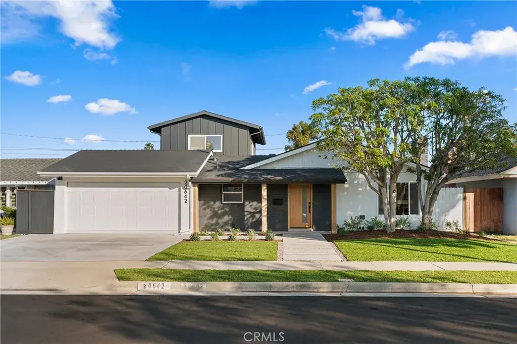 20642 Goshawk Lane, Huntington Beach, CA 92646 - Image #1