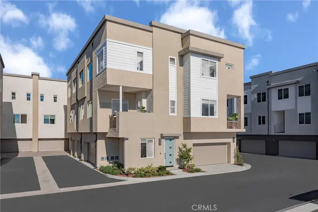 7228 Alchemy Circle, Huntington Beach, CA 92647 - Image #1