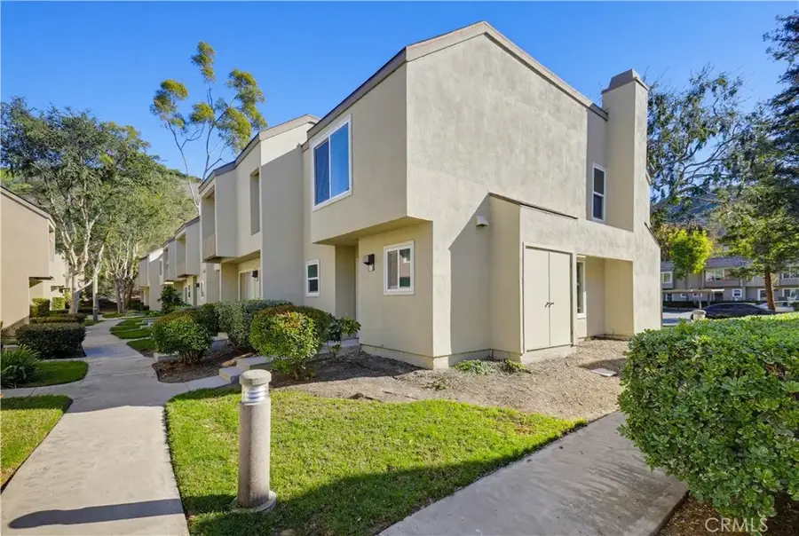 5825 E Creekside Avenue #6, Orange, CA 92869 - Image #2