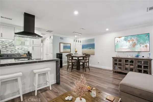 16407 De Anza, Huntington Beach, CA 92649