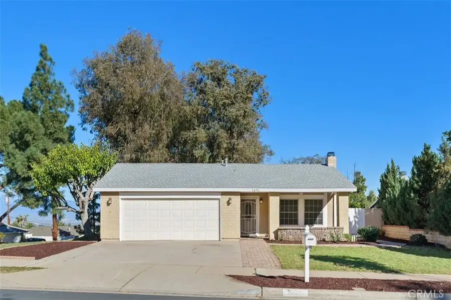 1691 W Ontario Avenue, Corona, CA 92882 - Image #3