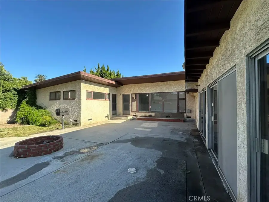 9519 La Reina, Downey, CA 90240 - Image #2