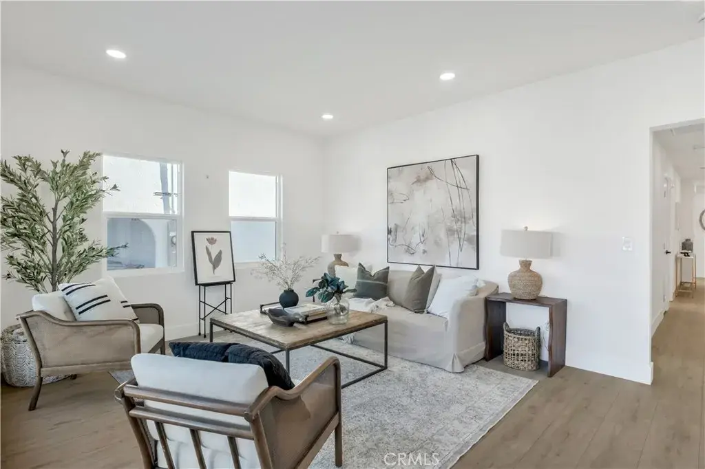 834 W 95th Street, Los Angeles, CA 90044 - Image #1