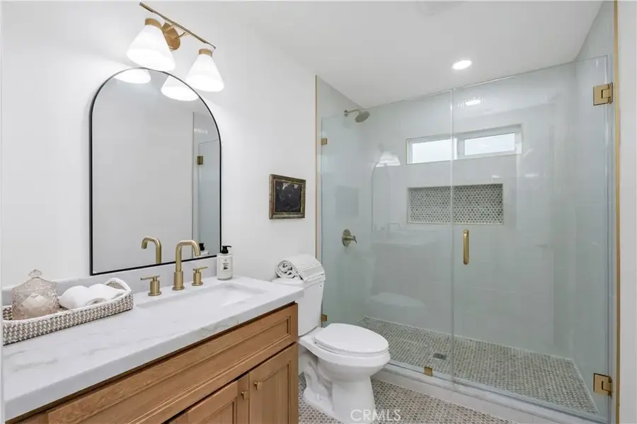 834 W 95th Street, Los Angeles, CA 90044 - Image #3