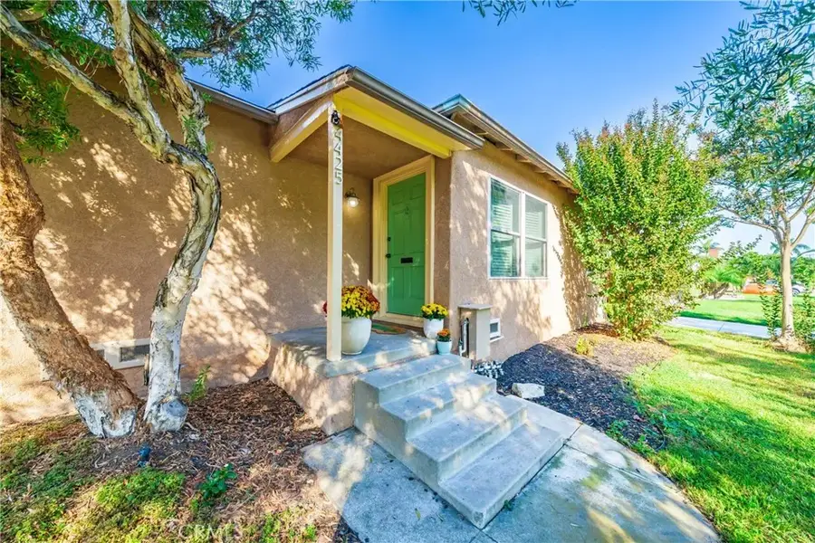 4425 Walnut Avenue, Long Beach, CA 90807 - #3