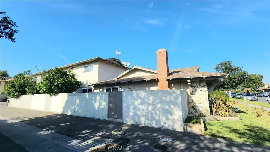 229 S Delano, Anaheim, CA 92804 - Image #3