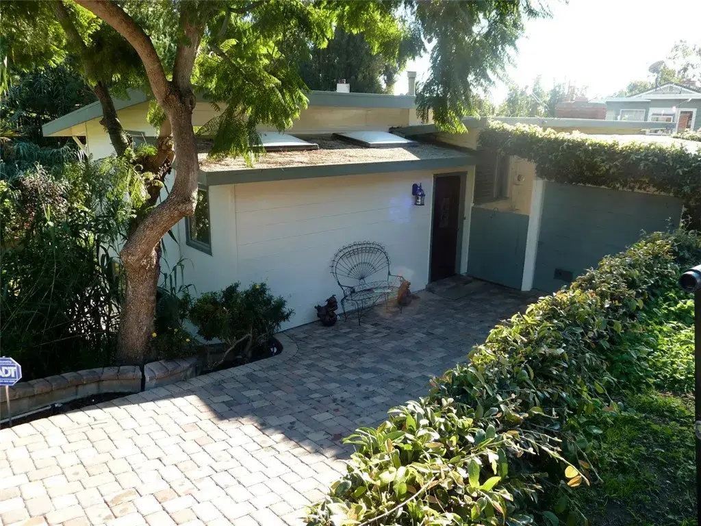 945 Park Ave, Laguna Beach, CA 92651 - Image #1