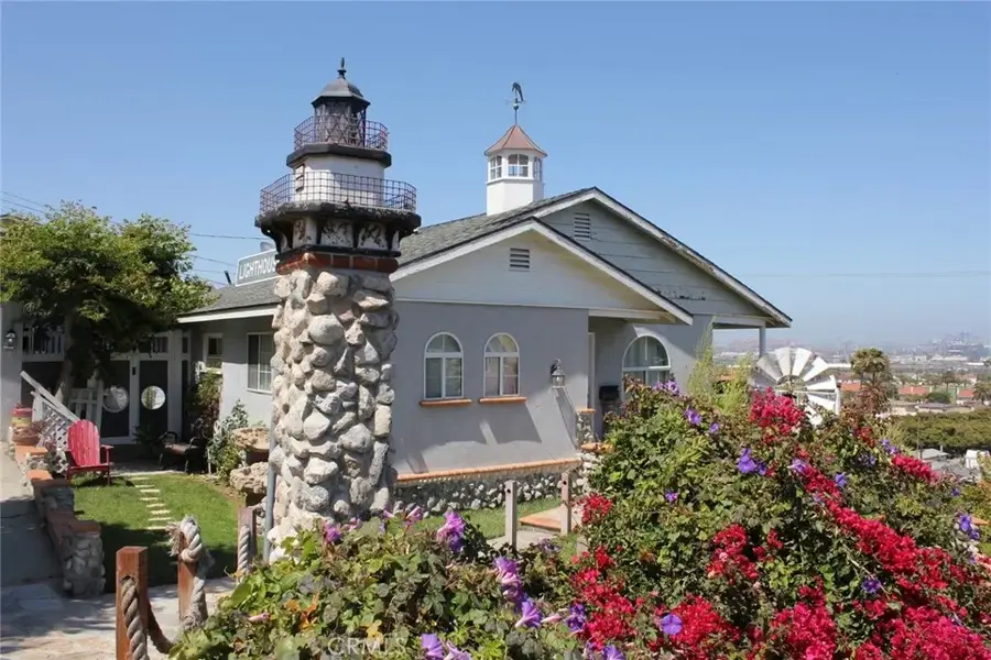 706 W 29th, San Pedro, CA 90731 - Image #2