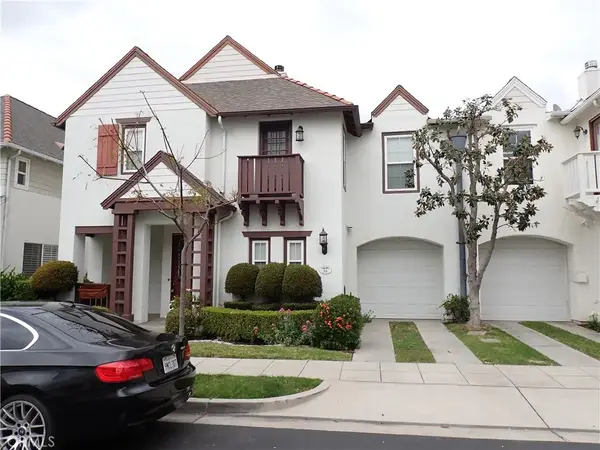 55 Essex, Irvine, CA 92620