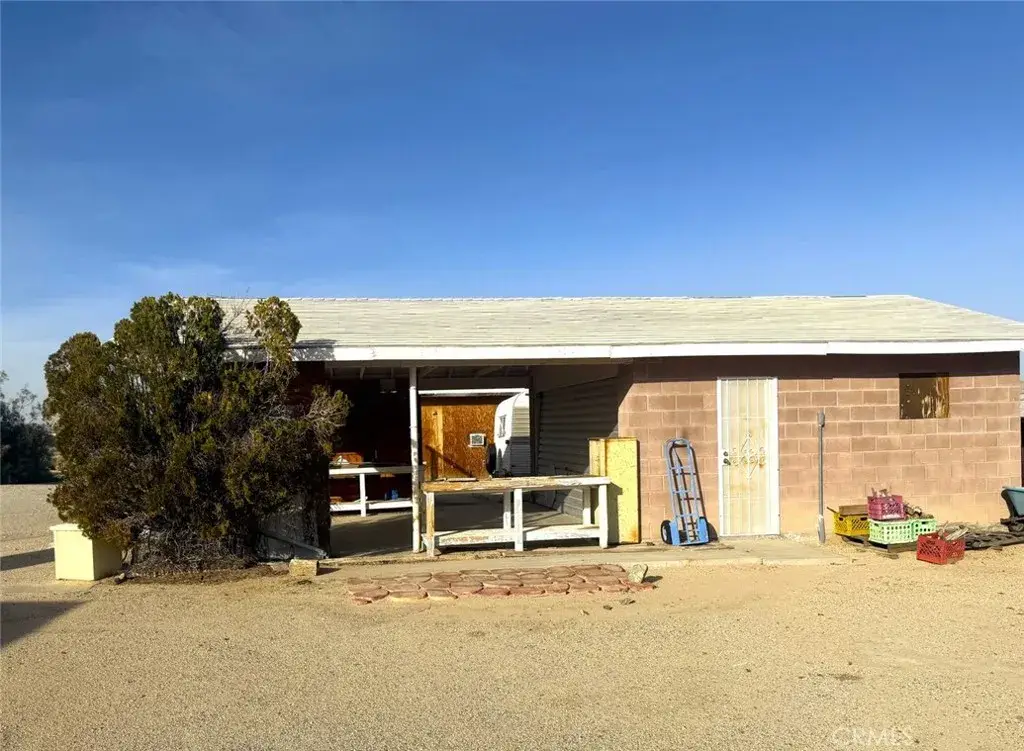 72816 Old Chisholm, Twentynine Palms Yucca Valley, CA 92277 - Image #1
