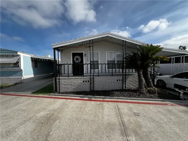 125 S De Soto, Tustin, CA 92780