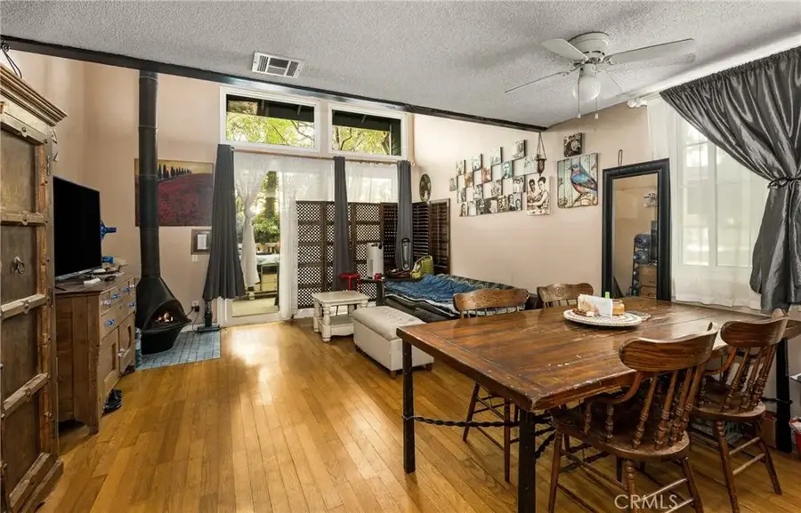 25287 Pine Creek Lane, Wilmington, CA 90744 - Image #3