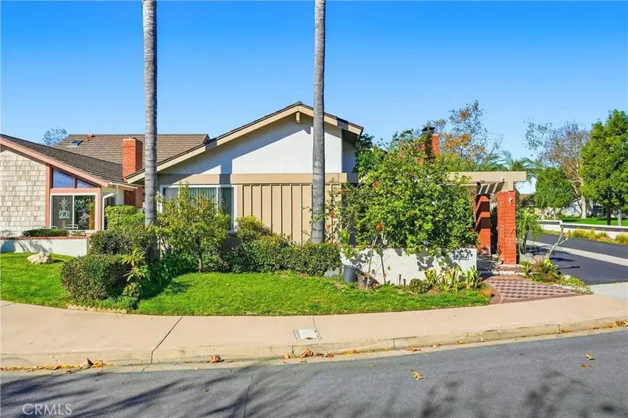 14271 Morning Glory Rd, Tustin, CA 92780 - Image #2