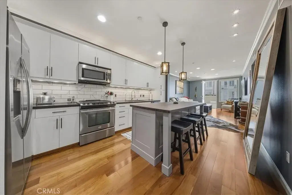 1901 S Victoria #116, Oxnard, CA 93035 - Image #1