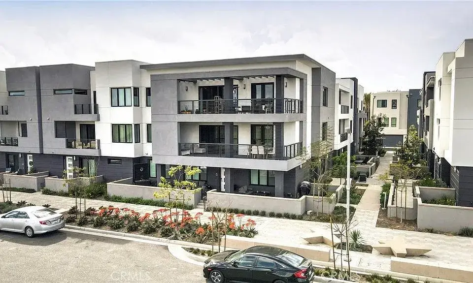 16289 Dawn Way #208, Tustin, CA 92782 - Image #1