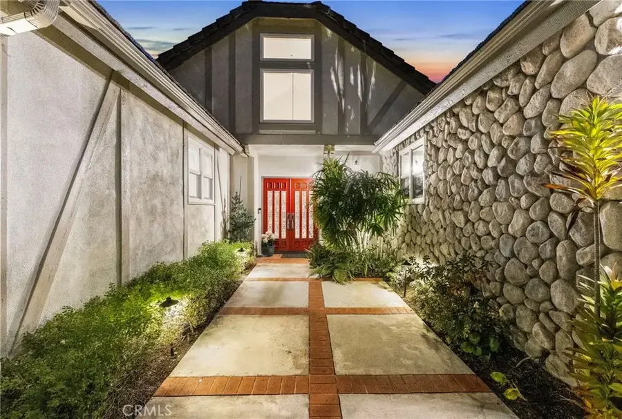 25702 Nellie Gail, Laguna Hills, CA 92653 - Image #3