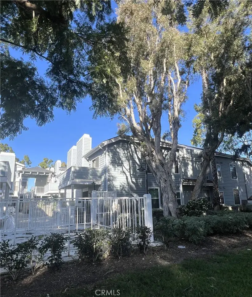 16960 Algonquin #3-204, Huntington Beach, CA 92649 - Image #1