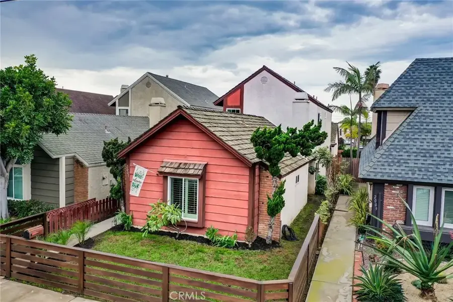 2007 Delaware Street, Huntington Beach, CA 92648 - Image #3