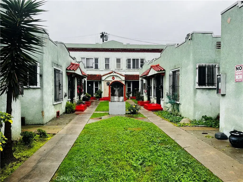 6325 S Figueroa Street, Los Angeles, CA 90003 - Image #1