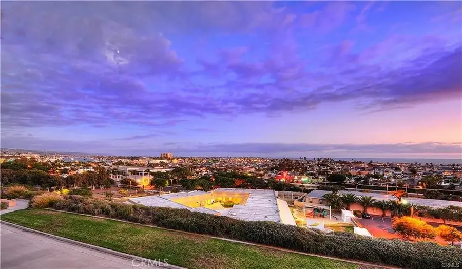 210 Lille Lane #208, Newport Beach, CA 92663 - Image #3