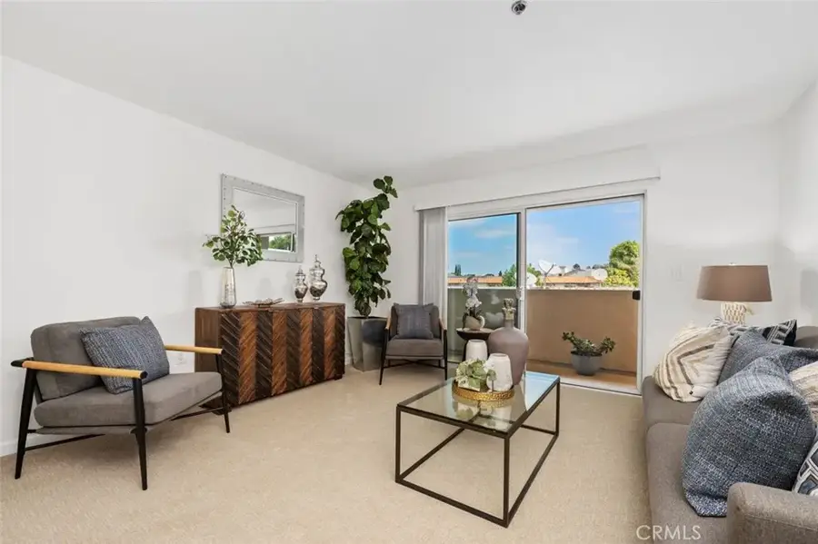 4501 Cedros #338, Sherman Oaks, CA 91403 - Image #2