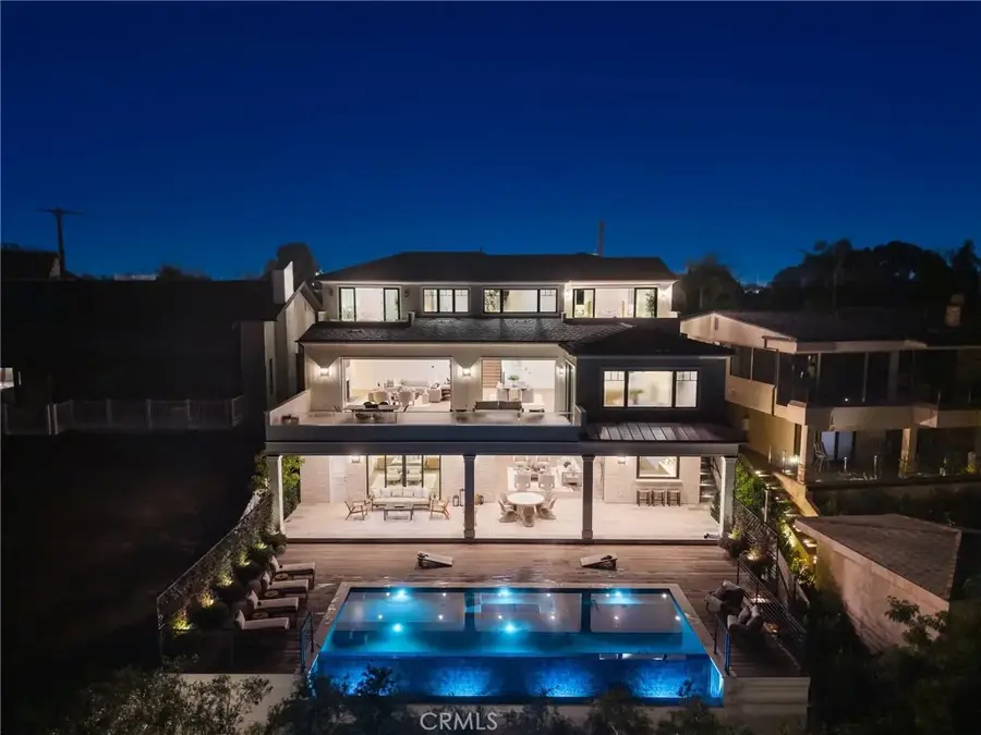 702 Saint James Place, Newport Beach, CA 92663 - Image #3