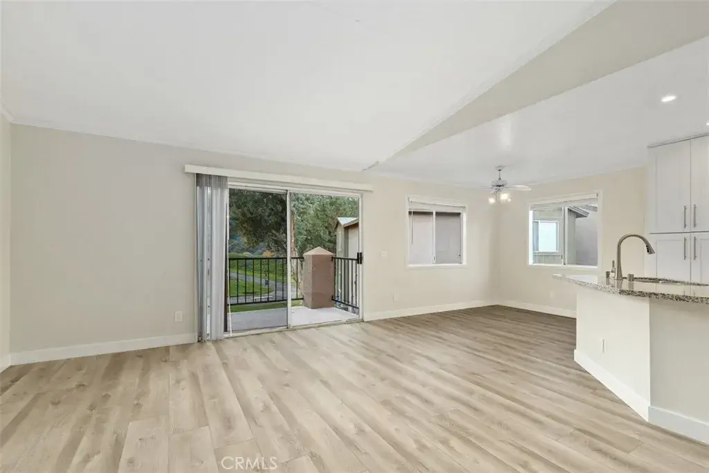 2576 Avenida Del #204, Corona, CA 92882 - Image #1