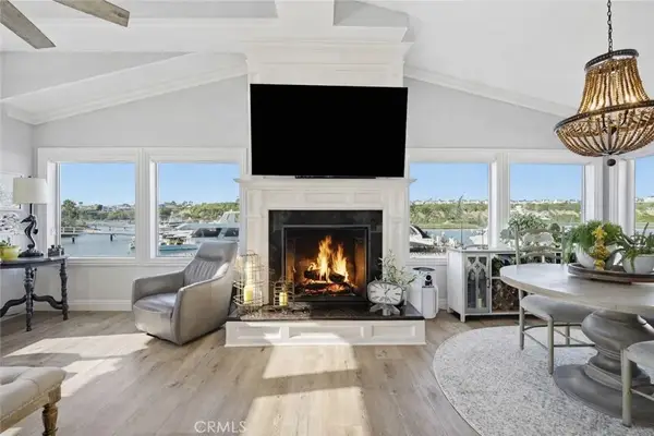 3 Saratoga, Newport Beach, CA 92660