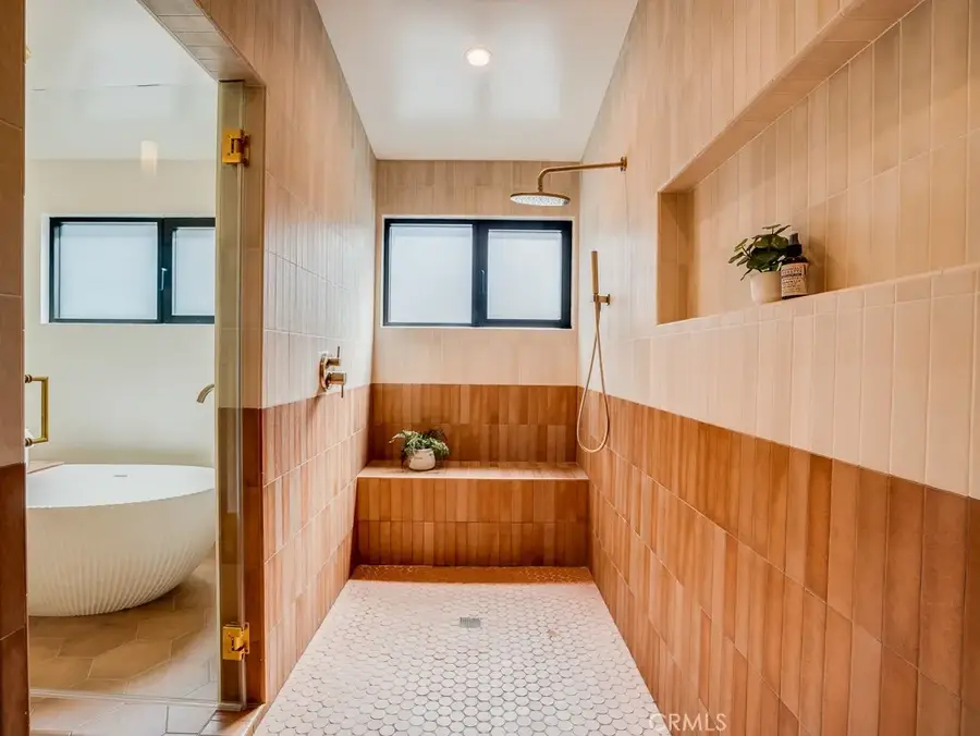 11911 Hartsook, Valley Village, CA 91607 - #3