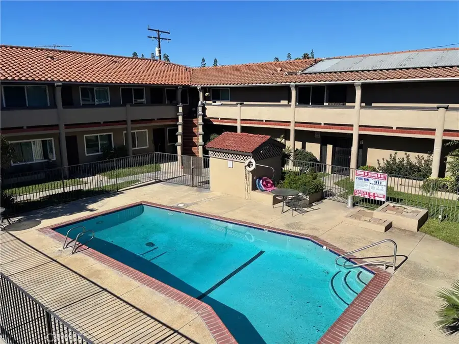 1521 E Canfield, Anaheim, CA 92805 - #2