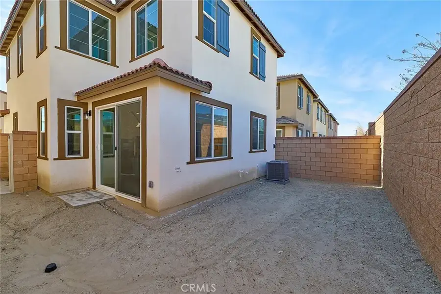 16554 Stone Pine Lane, Fontana, CA 92336 - Image #3