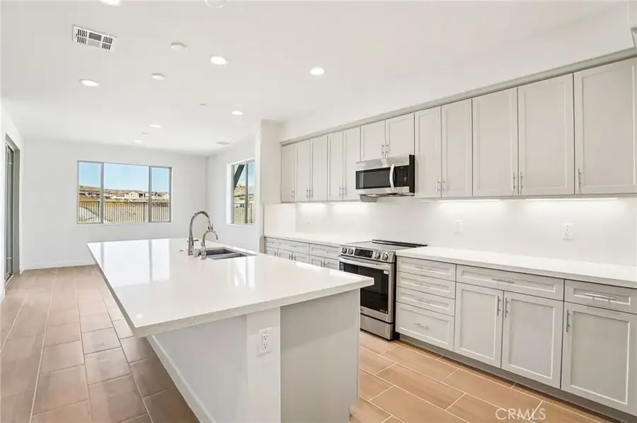 4033 Saddle Drive, Palmdale, CA 93551 - #2