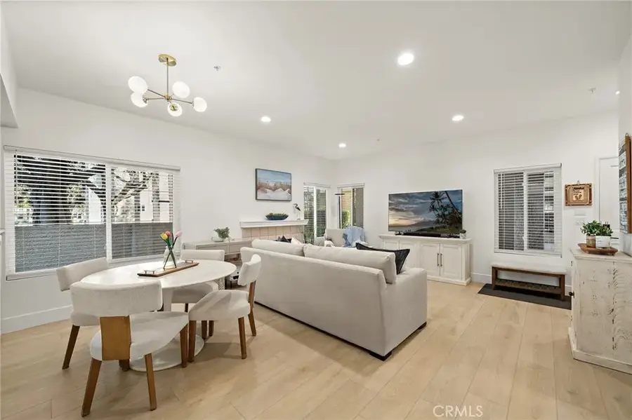 4561 Warner Avenue #101, Huntington Beach, CA 92649 - Image #2