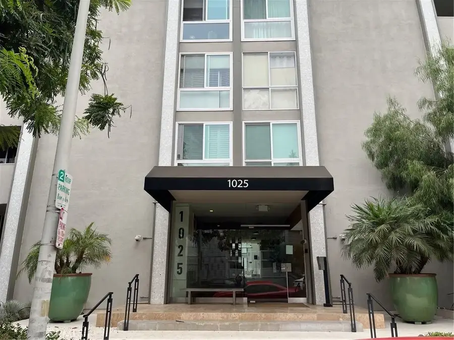 1025 N Kings Rd #105, West Hollywood, CA 90069 - Image #3