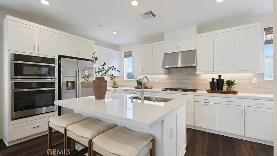 27461 N Limber Pine Place, Valencia, CA 91381 - Image #2