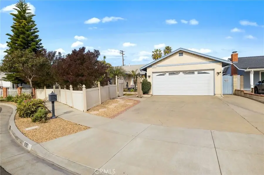 6021 Ivory Circle, Huntington Beach, CA 92647 - #3