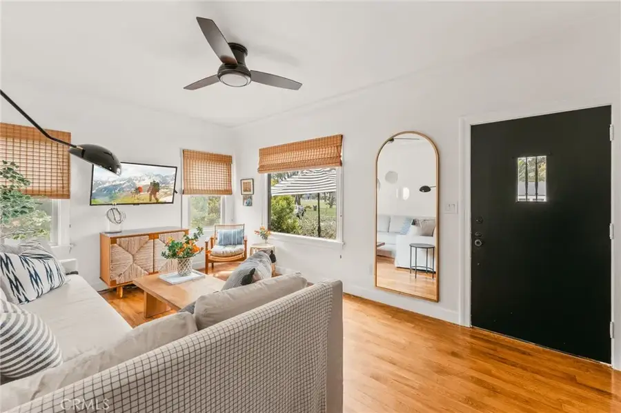 816 11th, Huntington Beach, CA 92648 - Image #2