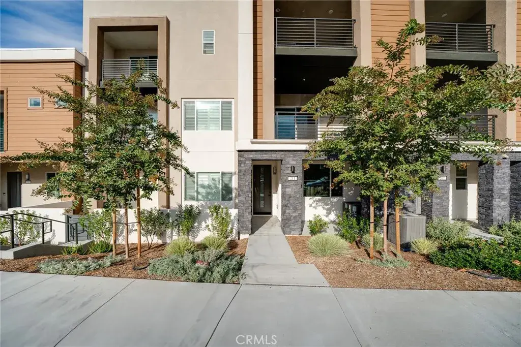 211 Baluster, Irvine, CA 92618 - Image #1