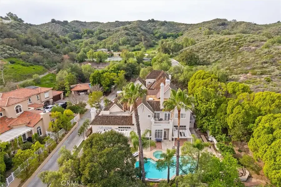 2 Via Terracaleta, Coto De Caza, CA 92679 - #3