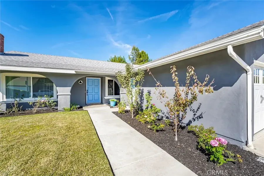 26041 Avenida Bonachon, Mission Viejo, CA 92691 - Image #2