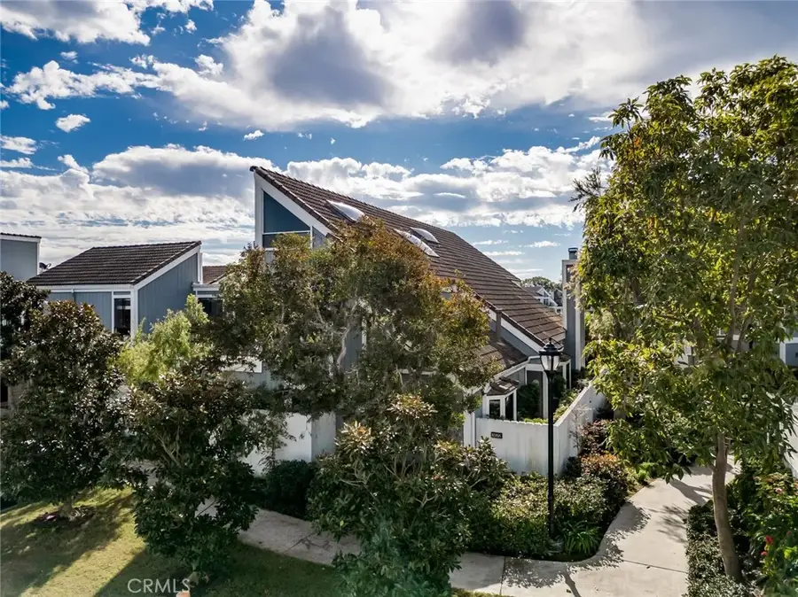 3572 Bravata, Huntington Beach, CA 92649 - #3