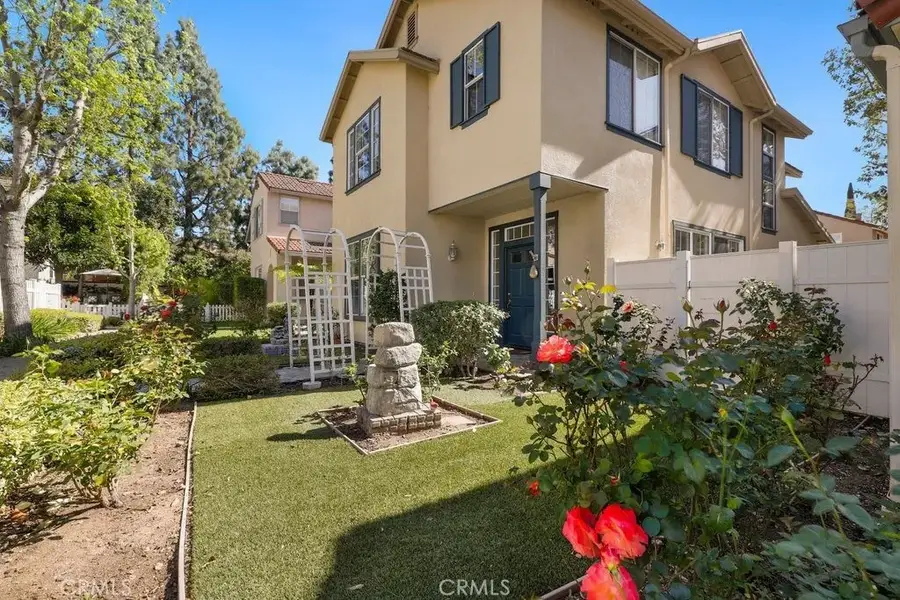 13050 Arborwalk Ln, Tustin, CA 92782 - Image #3