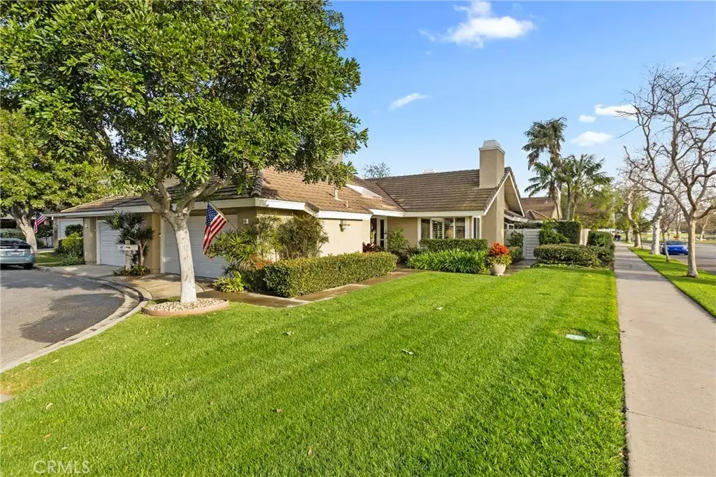 9 Singingwood #35, Irvine, CA 92614 - Image #1