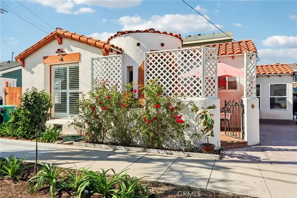1011 Bennett Ave, Long Beach, CA 90804 - #1